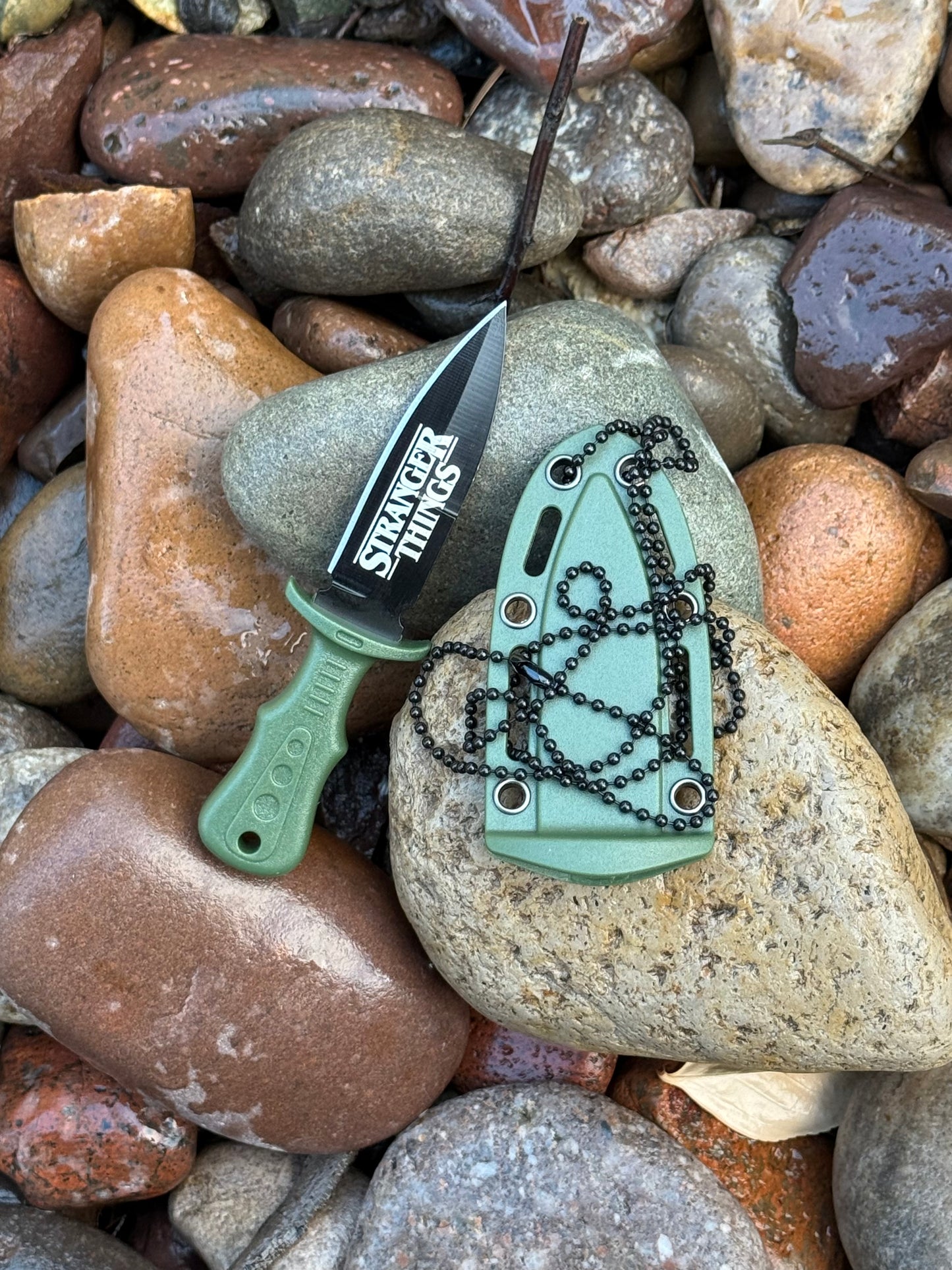 Stranger Things Will Byers mini necklace dagger