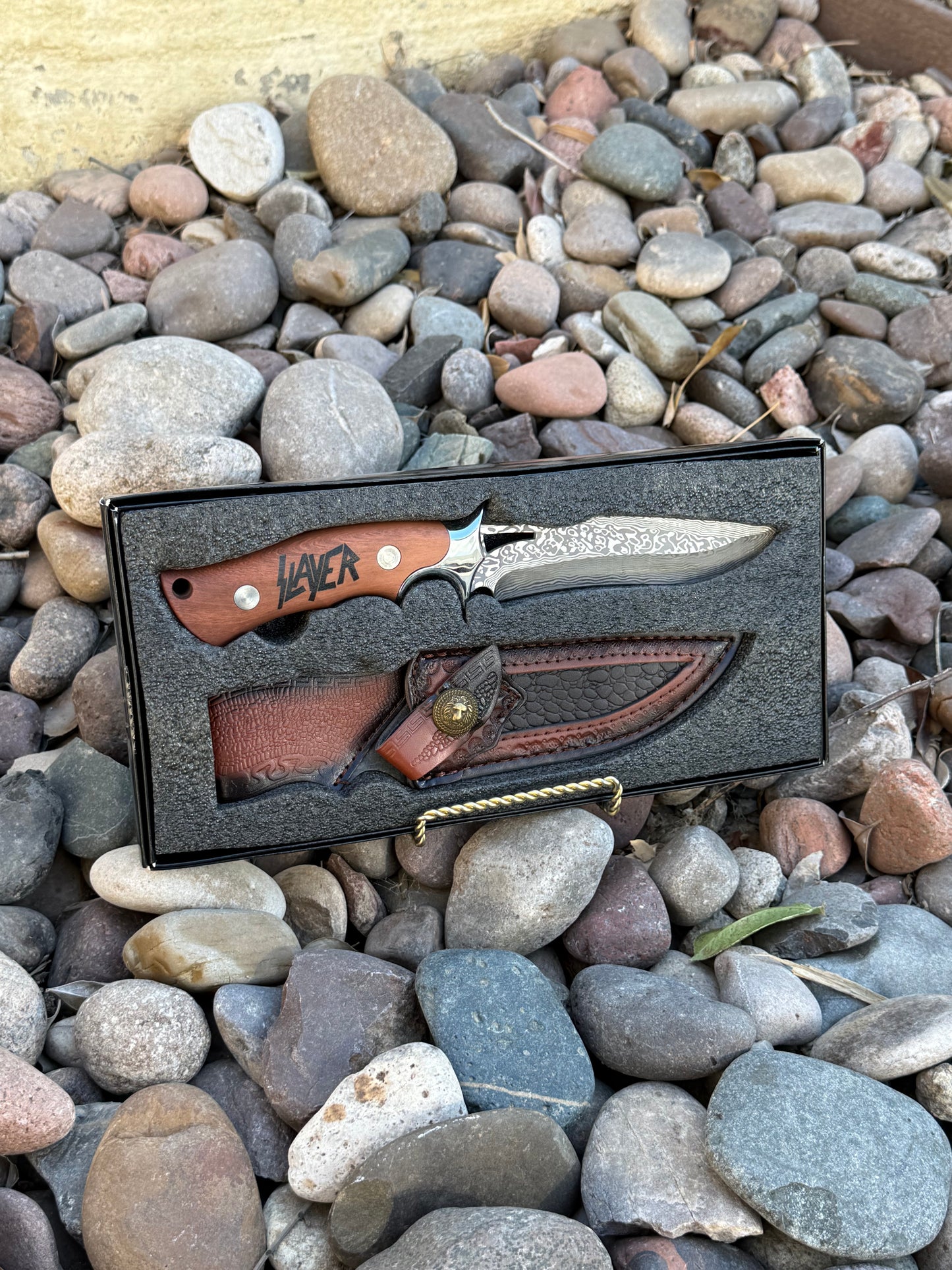 Slayer Hunting knife and Sheath