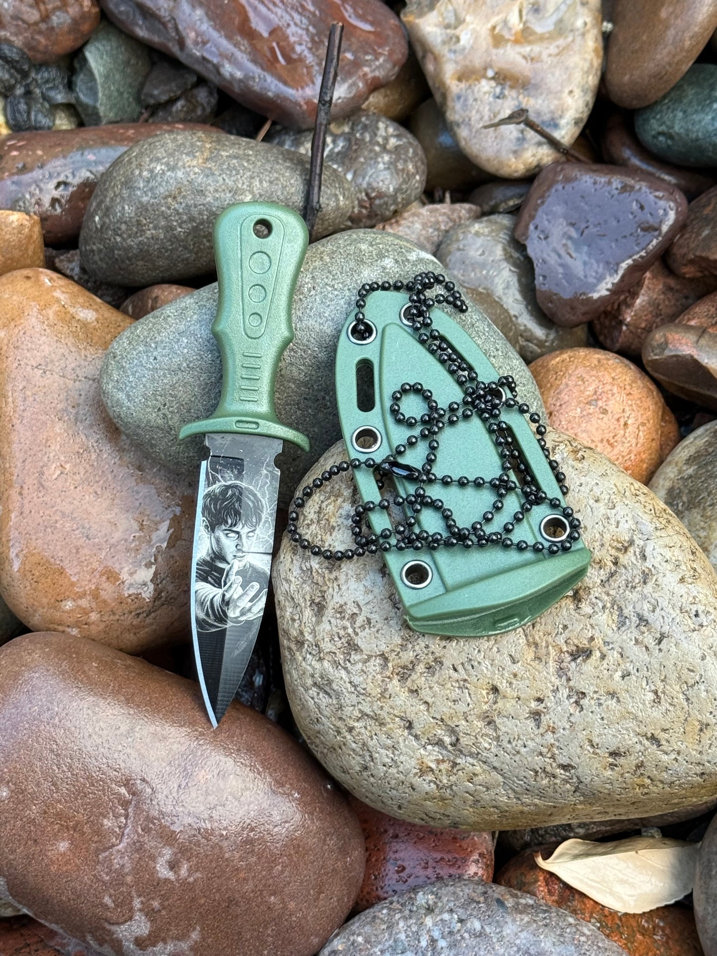 Stranger Things Will Byers mini necklace dagger