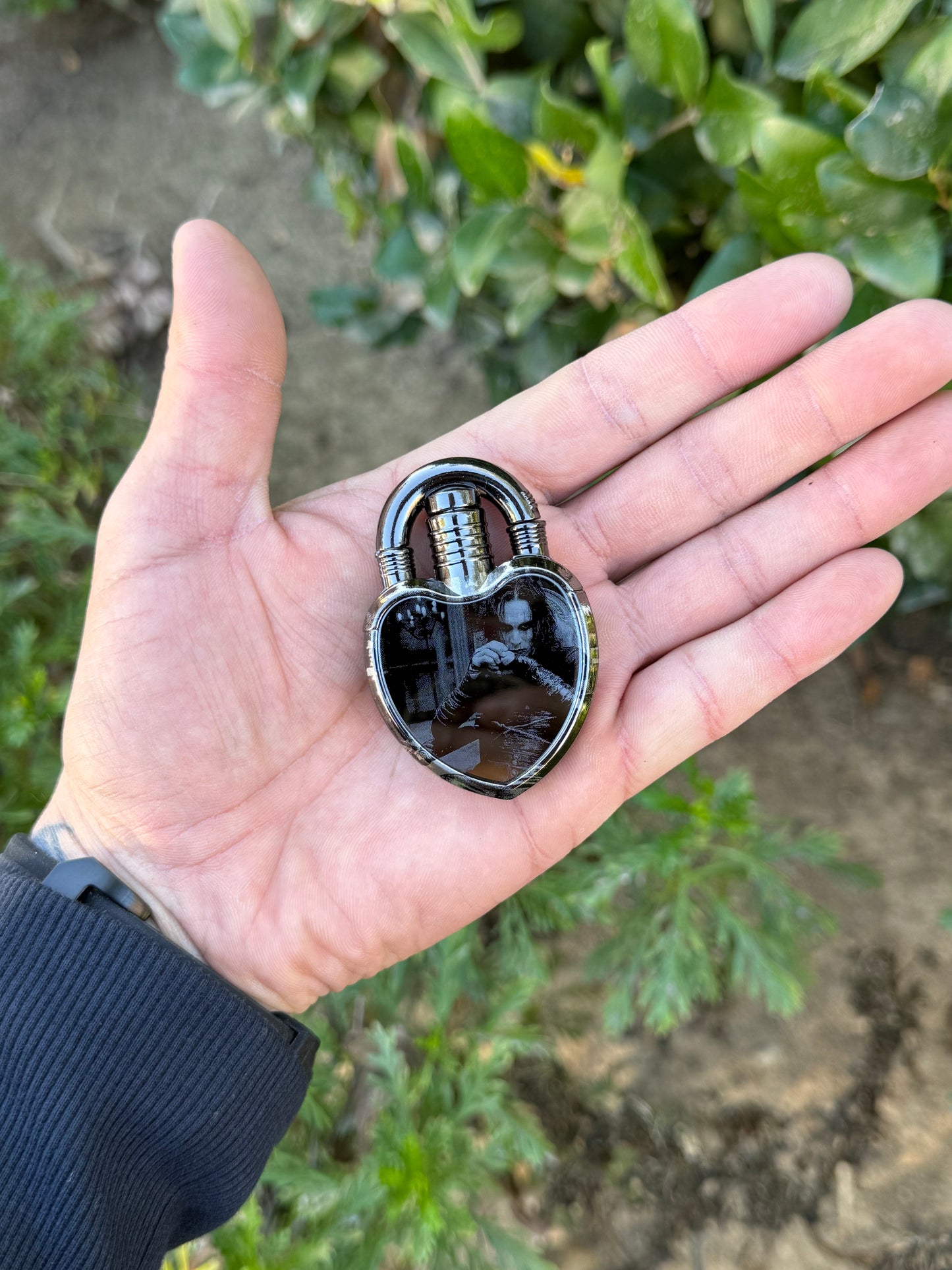 The Crow Heart Lighter